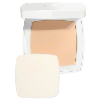 LE BLANC WHITENING COMPACT FOUNDATION / CHANEL