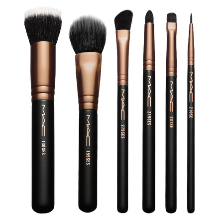 LOOK IN A BOX: ADVANCED BRUSH KIT / M・A・C